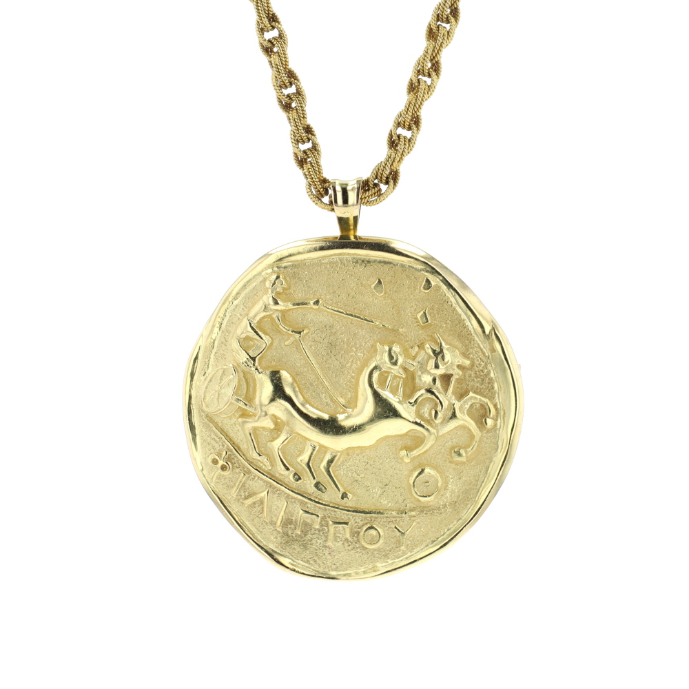 Collier médaille Lalaounis en or jaune